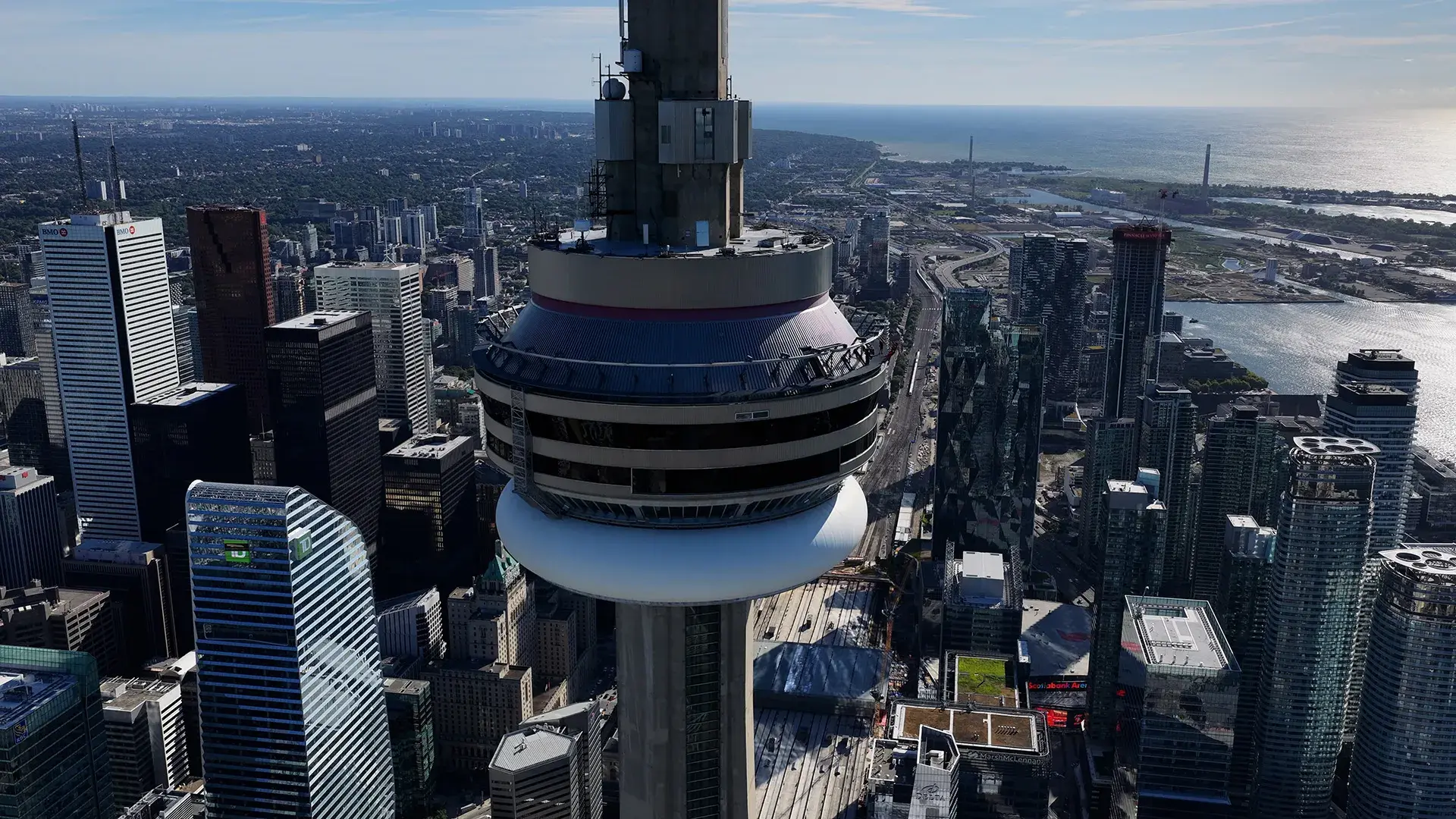 多倫多CN Tower高空漫步EdgeWalk攻略:116層樓户外極限體驗指南與入場須知